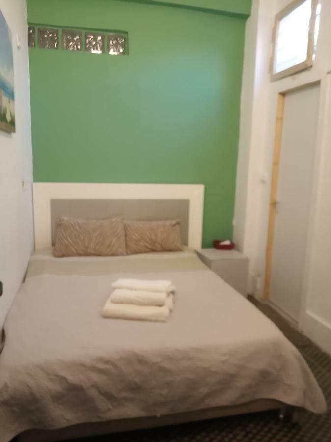Sapir (adults Only) Hostel